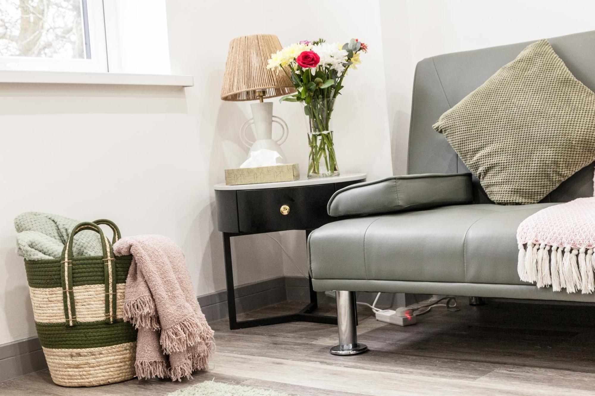 Comfortable In Desirable Area Of Preston *